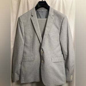 Express Light Gray Men's Innovator Blazer and Pants Extra Slim Fit EUC 40S-31x32
